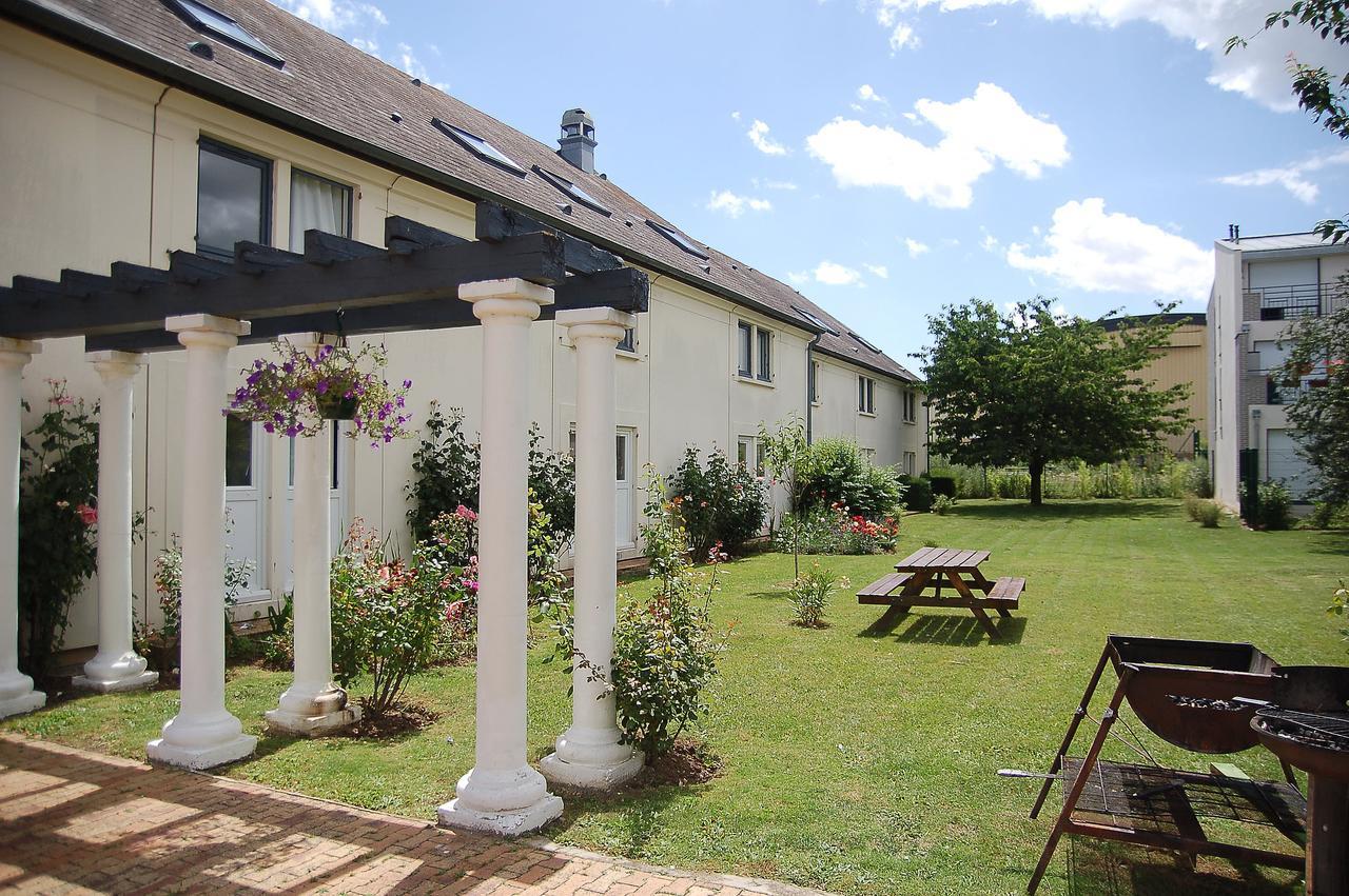 Ibis Budget Chambourcy Saint Germain Экстерьер фото